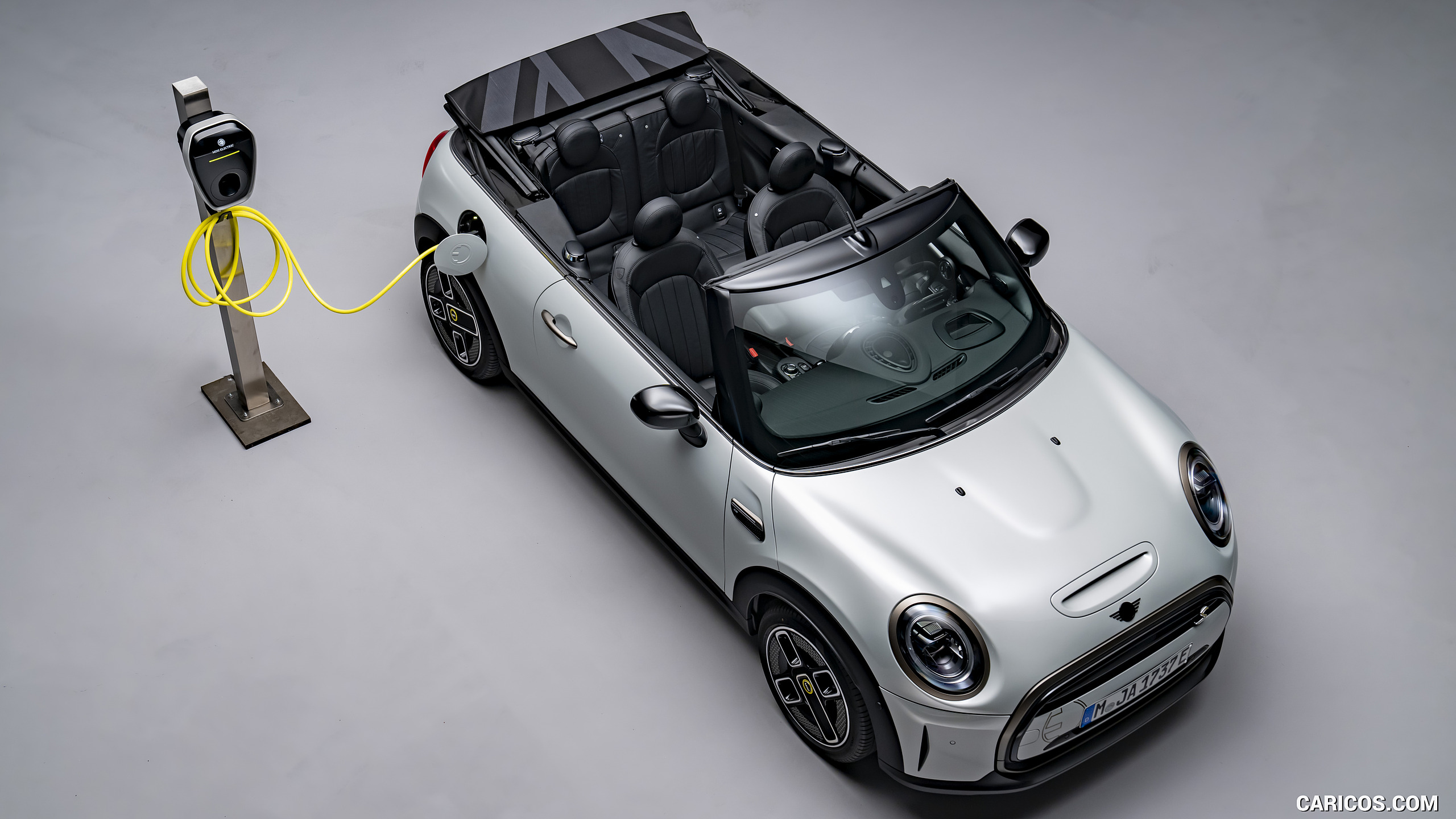 2023 MINI Cooper SE Convertible (Color: White Silver) - Top, #190 of 225