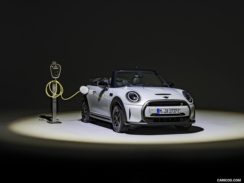 2023 MINI Cooper SE Convertible (Color: White Silver) - Front Three-Quarter