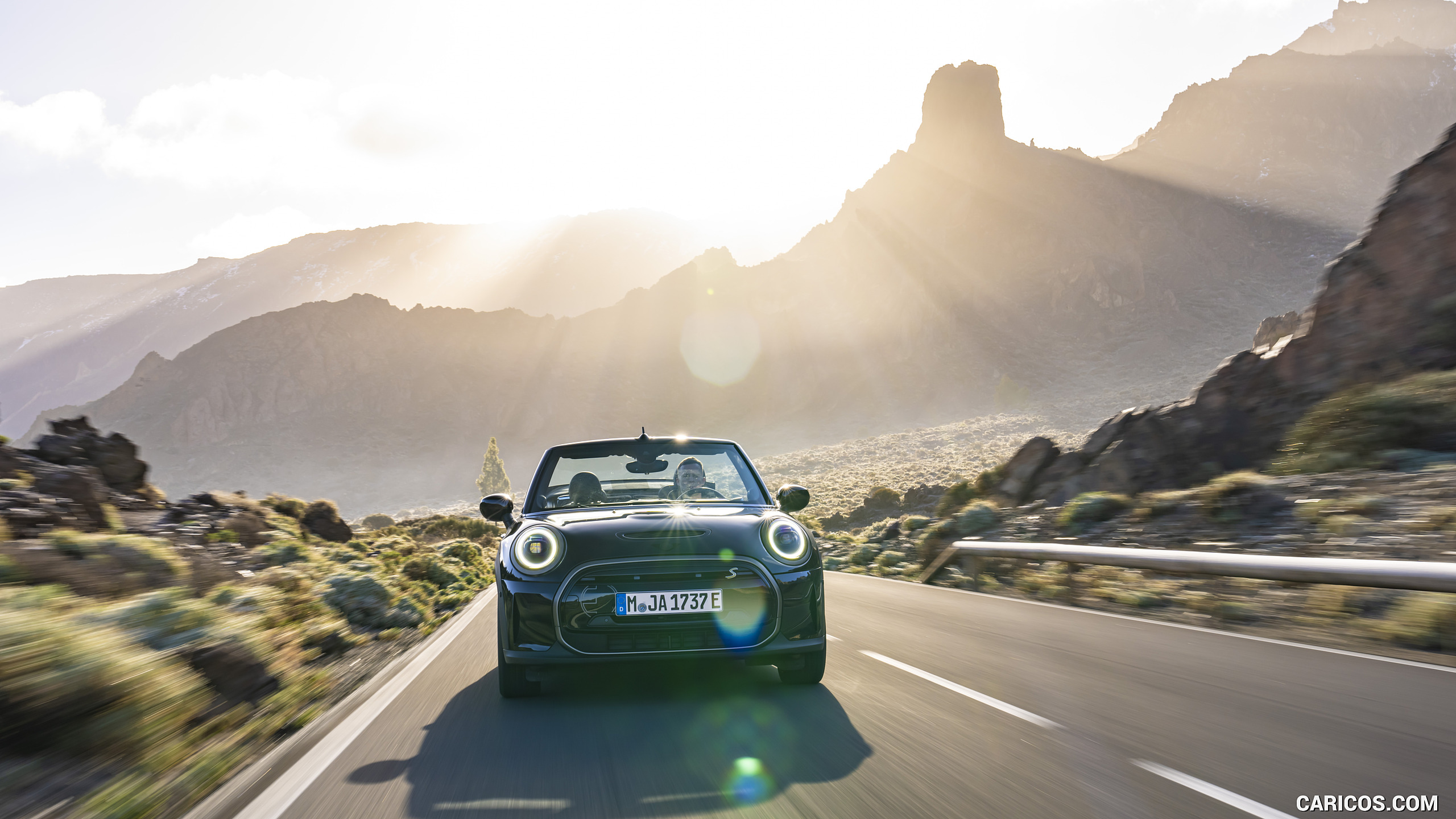 2023 MINI Cooper SE Convertible - Front, #4 of 225