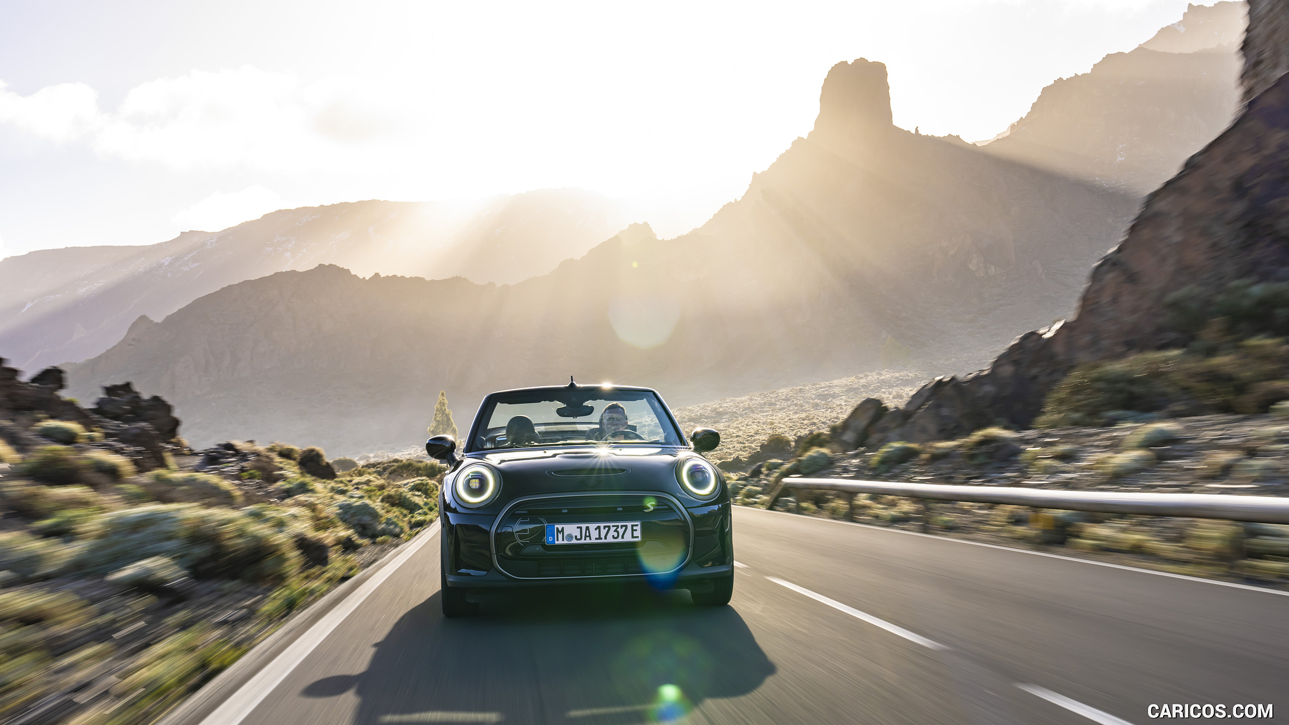 2023 MINI Cooper SE Convertible - Front, #5 of 225