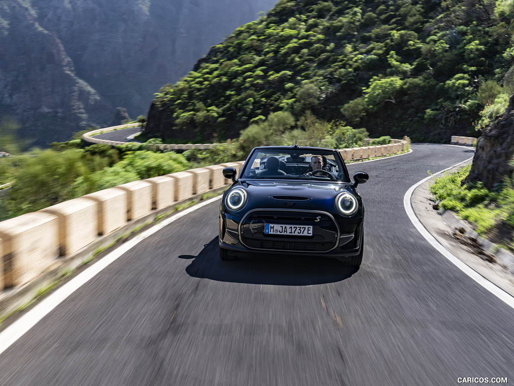 2023 MINI Cooper SE Convertible - Front