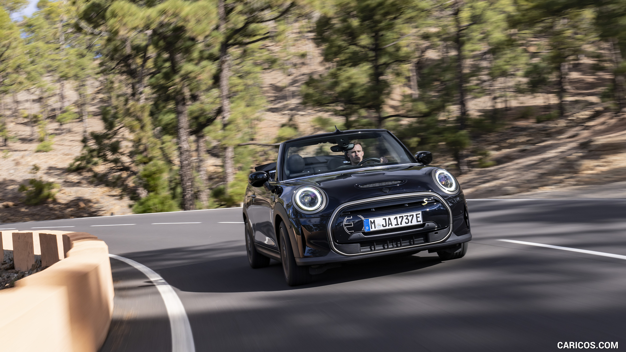 2023 MINI Cooper SE Convertible - Front, #42 of 225