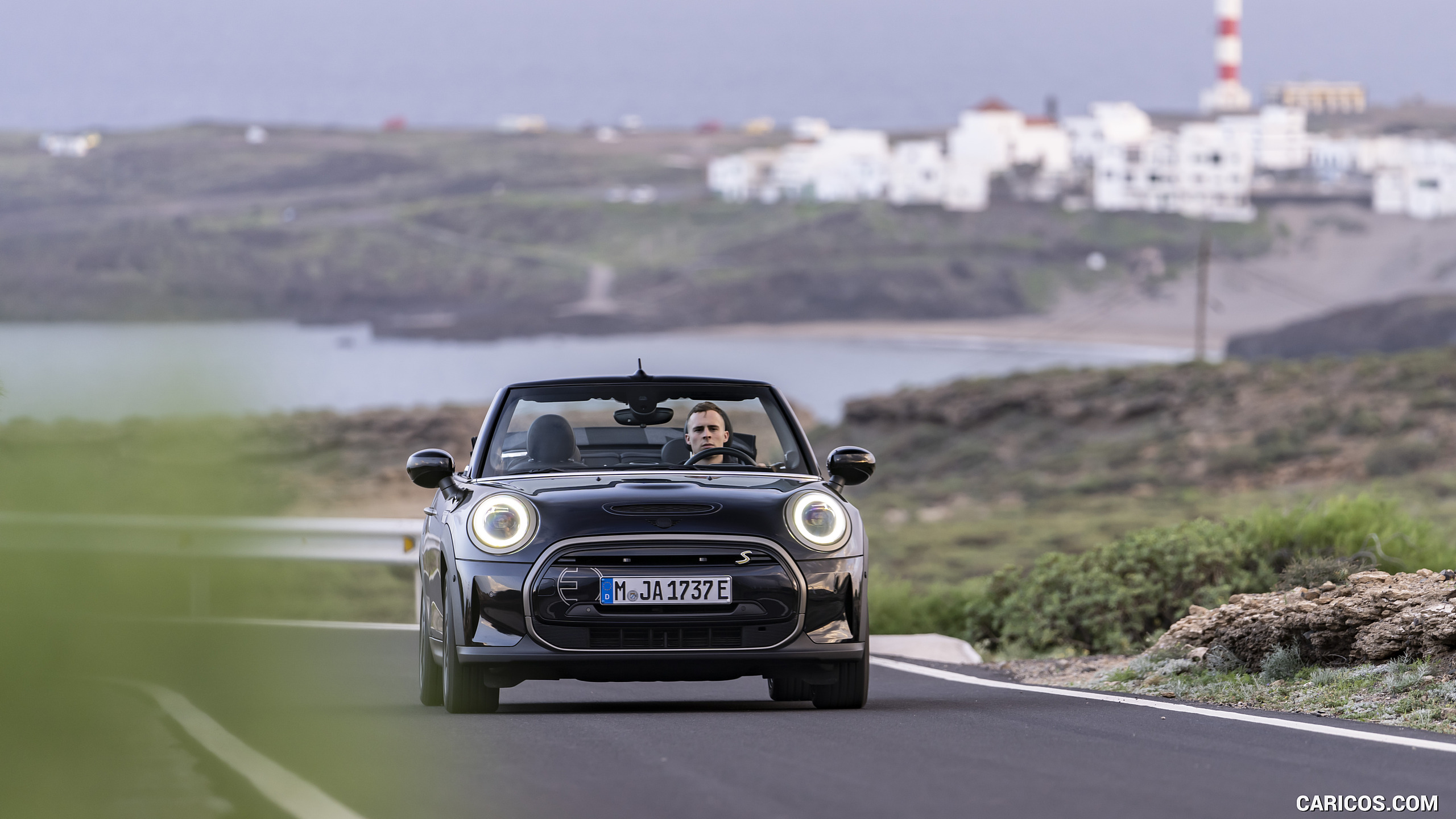 2023 MINI Cooper SE Convertible - Front, #58 of 225