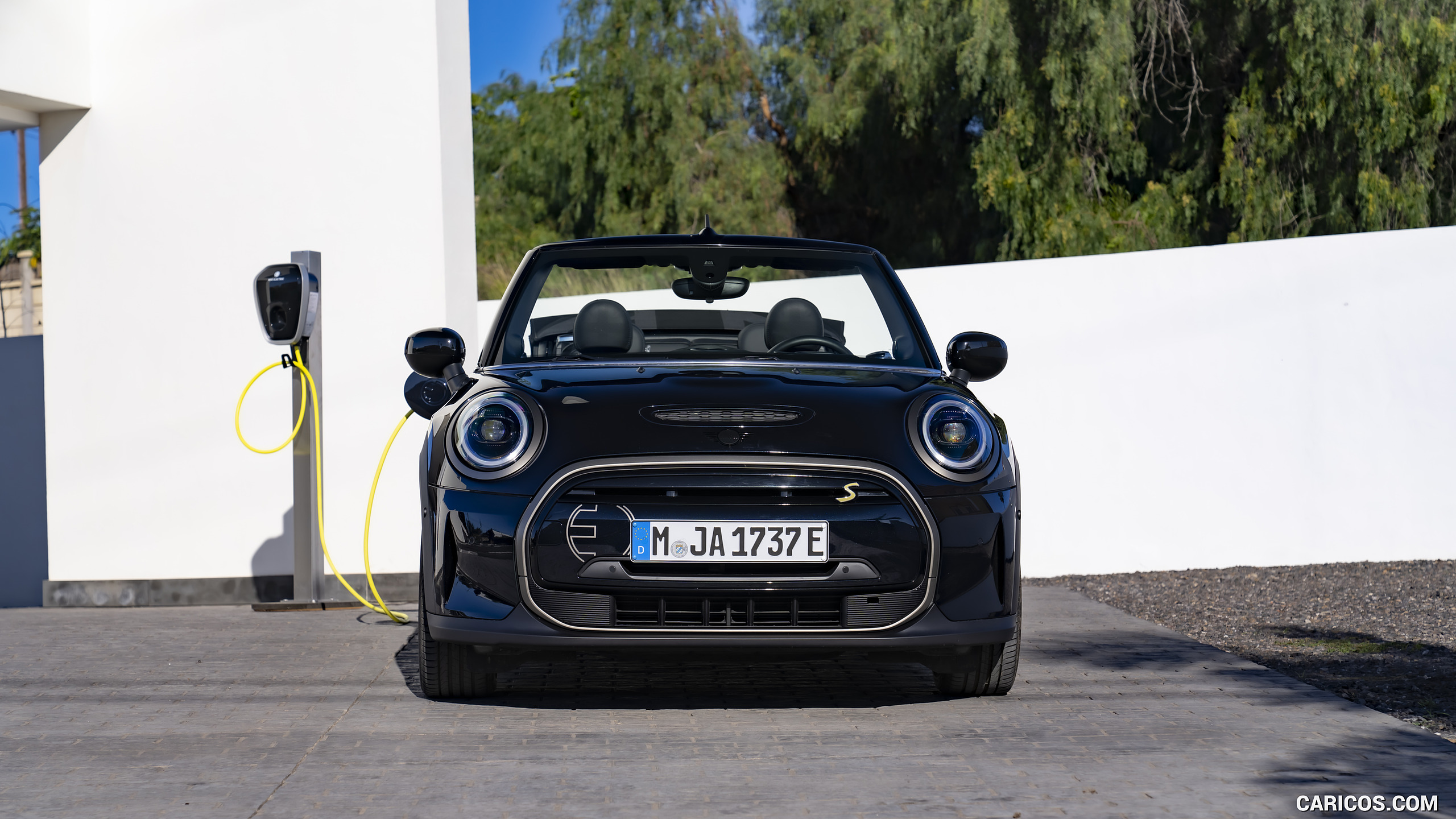 2023 MINI Cooper SE Convertible - Front, #116 of 225