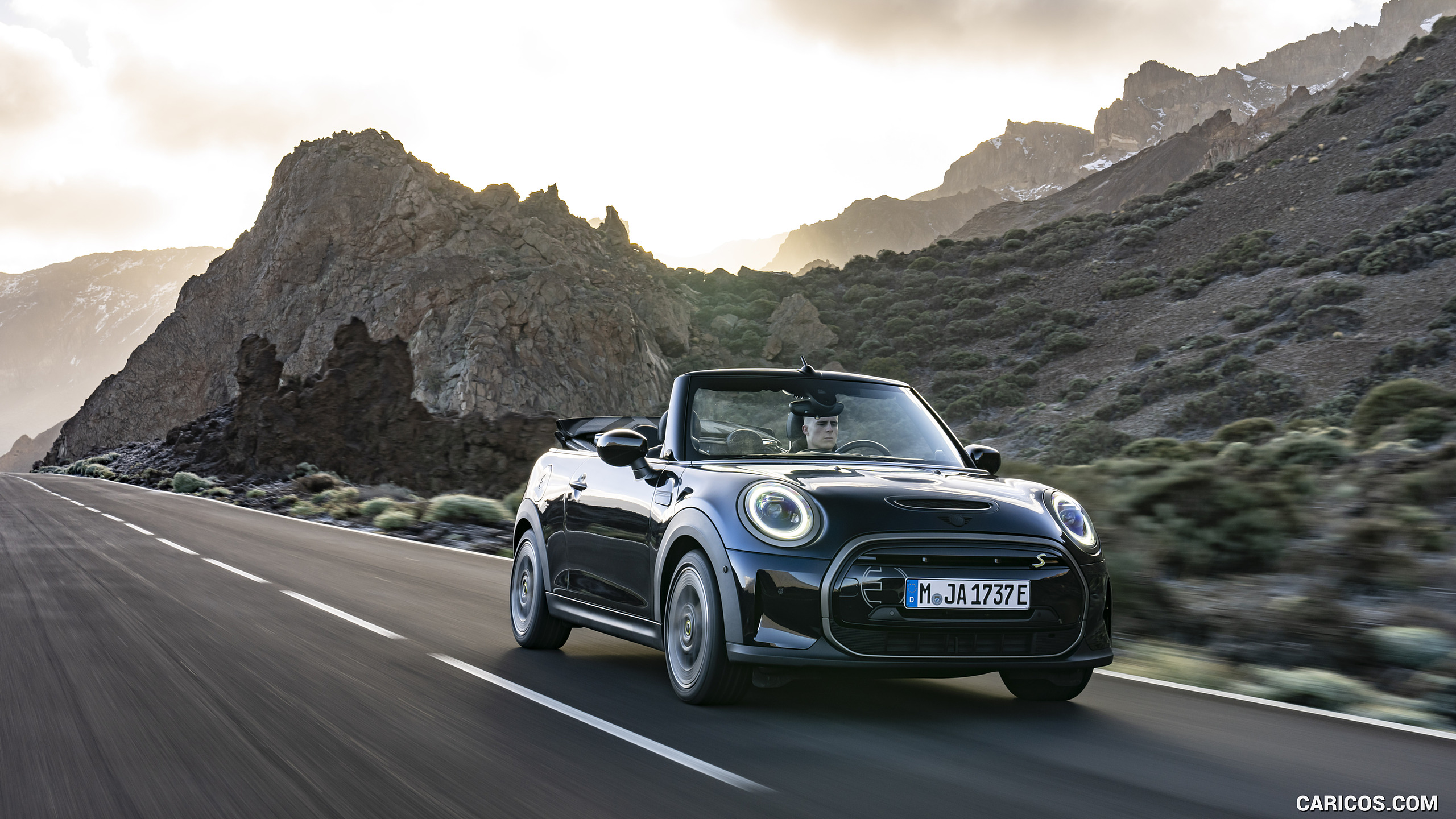 2023 MINI Cooper SE Convertible - Front Three-Quarter, #11 of 225