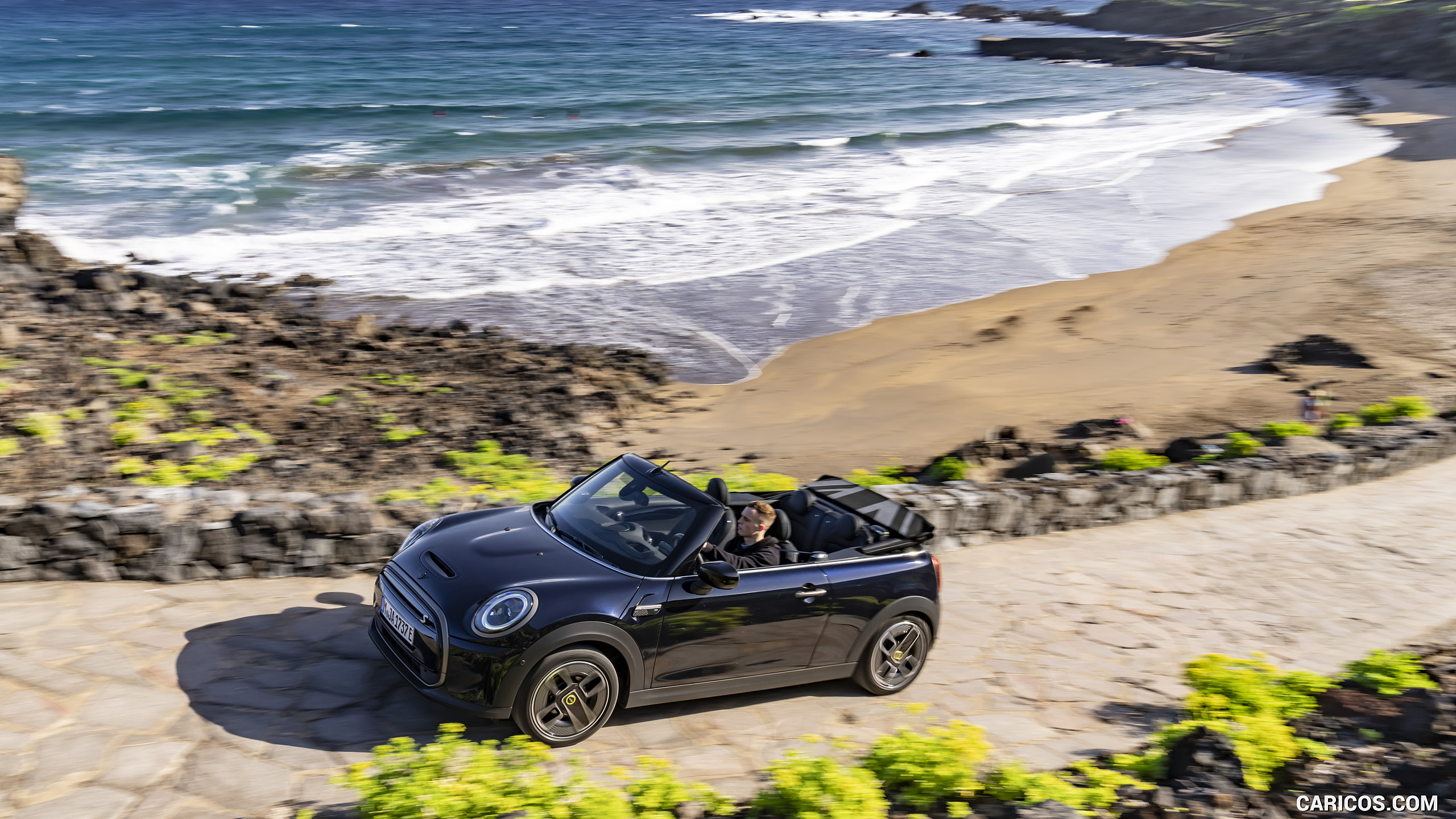 2023 MINI Cooper SE Convertible - Front Three-Quarter, #77 of 225