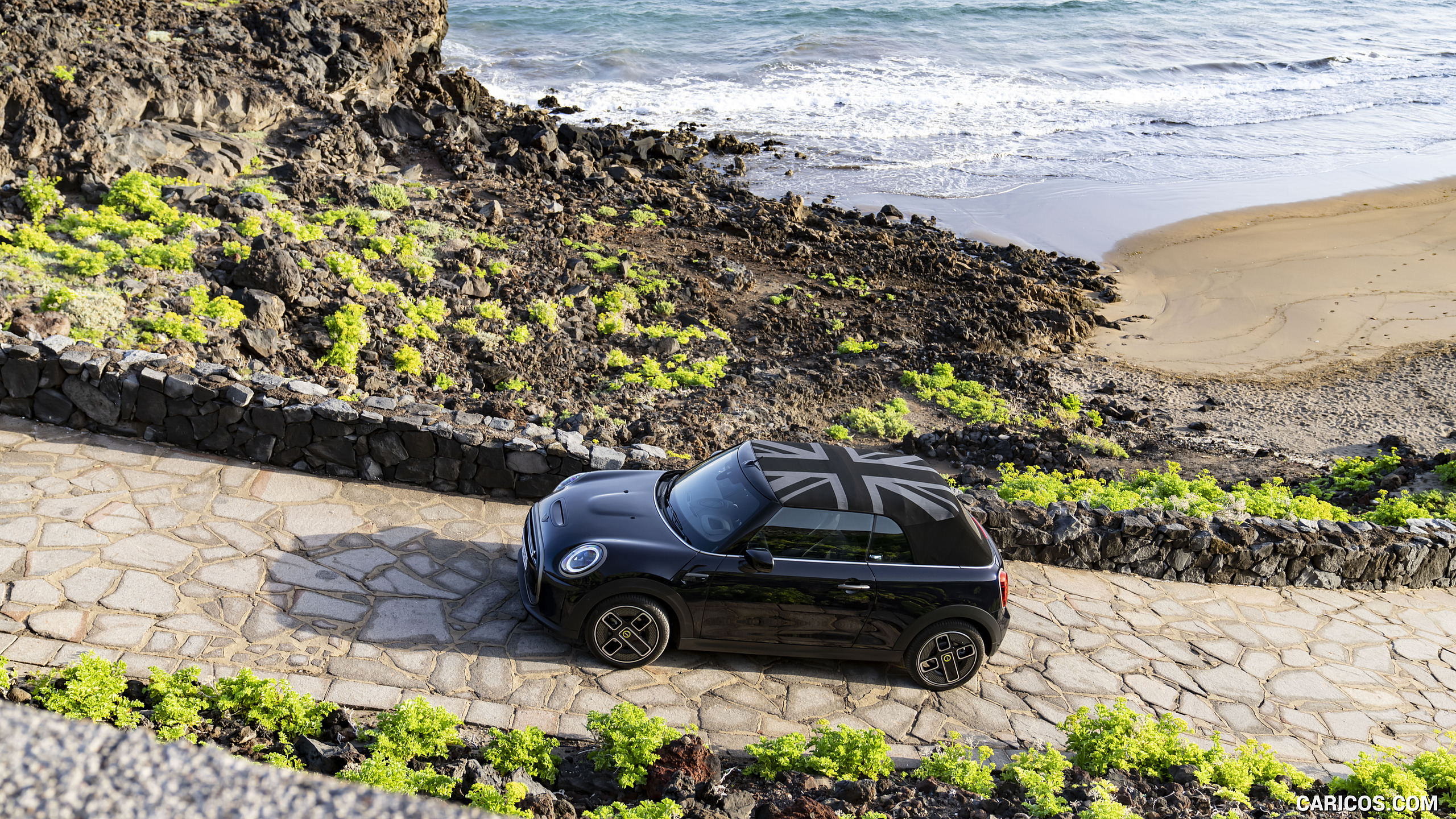 2023 MINI Cooper SE Convertible - Front Three-Quarter, #79 of 225