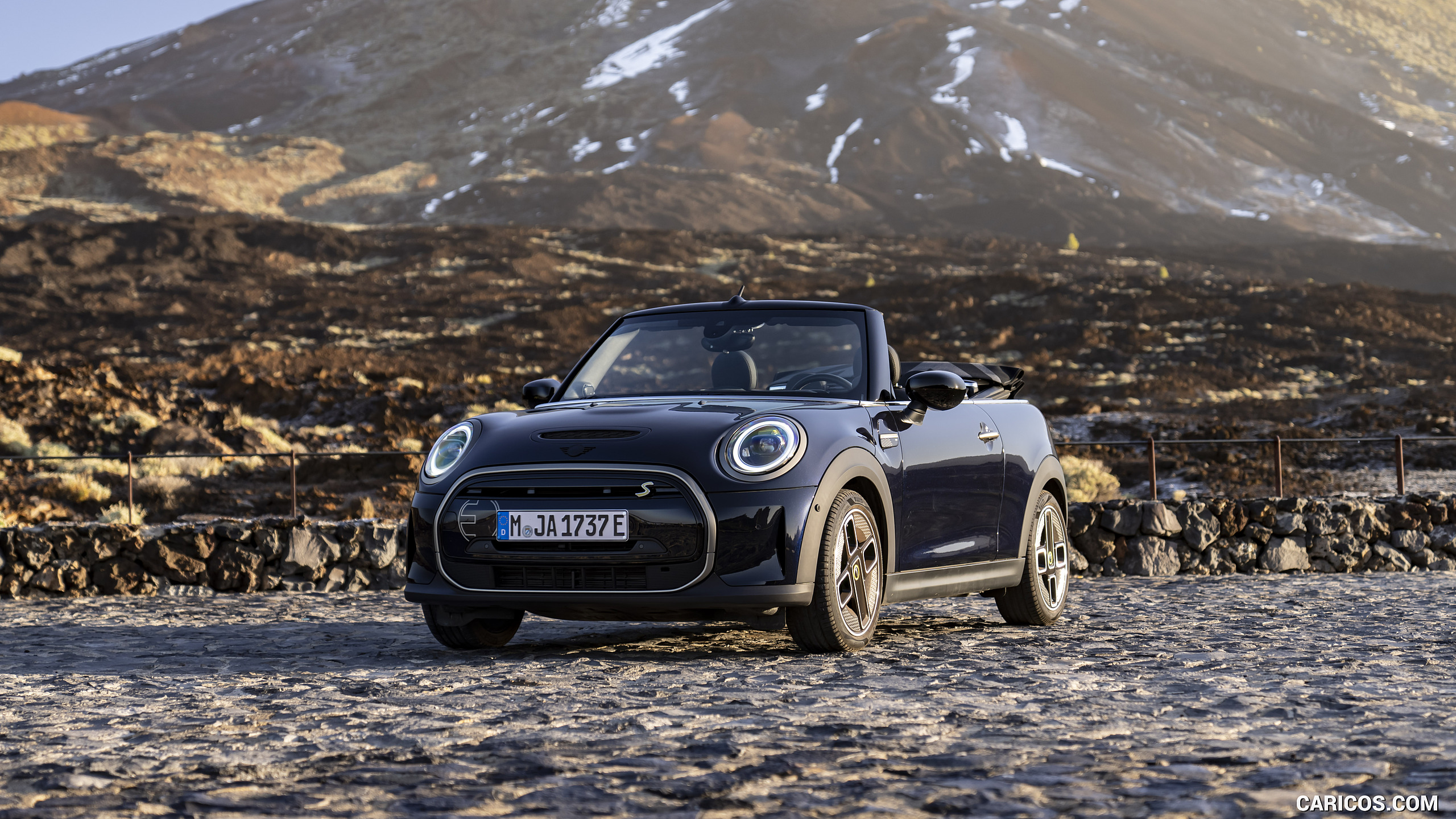 2023 MINI Cooper SE Convertible - Front Three-Quarter, #86 of 225