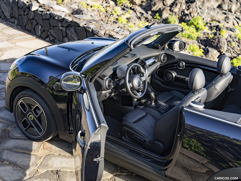 2023 MINI Cooper SE Convertible - Interior