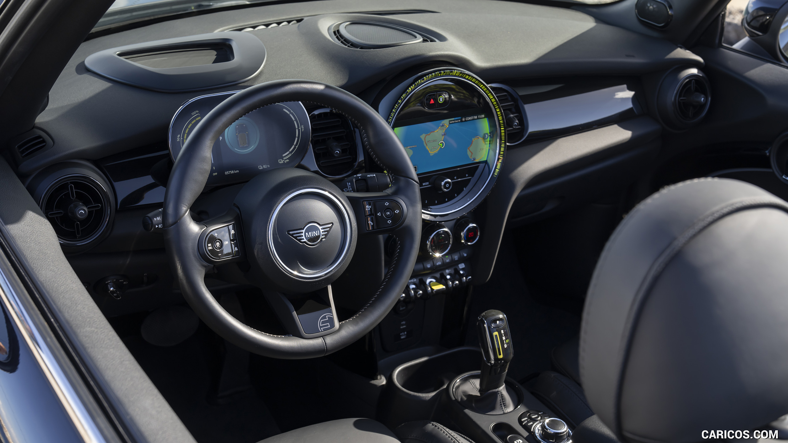 2023 MINI Cooper SE Convertible - Interior | Caricos