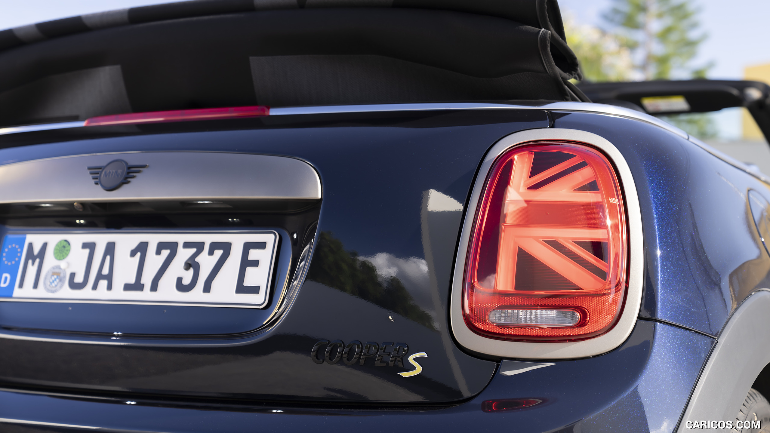 2023 MINI Cooper SE Convertible - Tail Light, #140 of 225