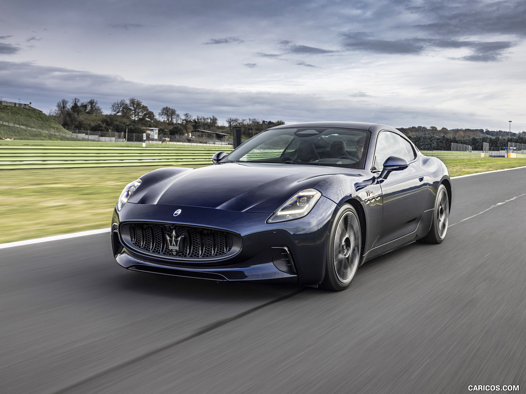 2023 Maserati GranTurismo Folgore (Color: Blu Nobile) - Front Three-Quarter