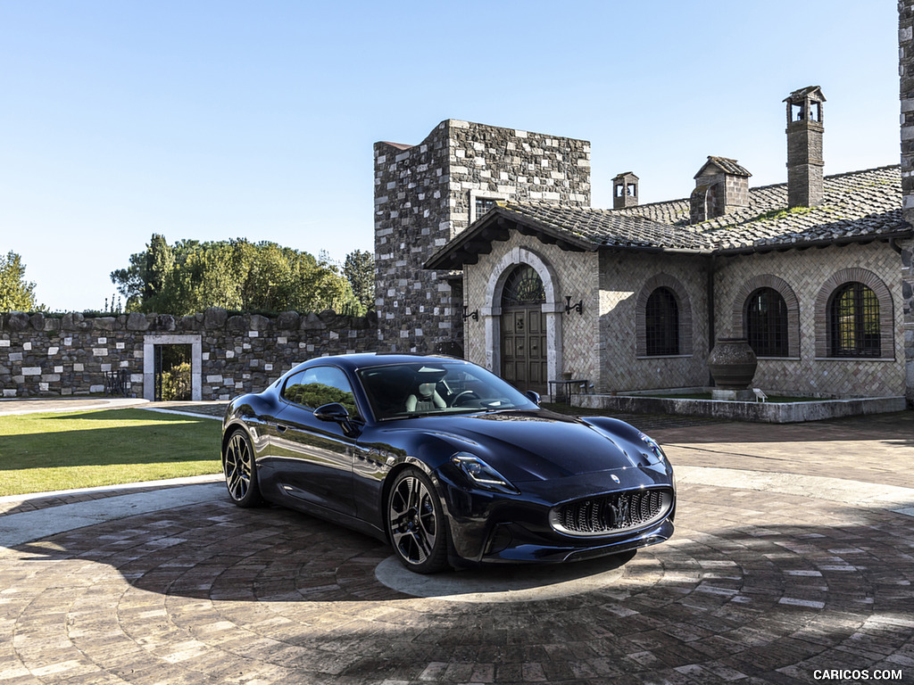 2023 Maserati GranTurismo Folgore (Color: Blu Nobile) - Front Three-Quarter