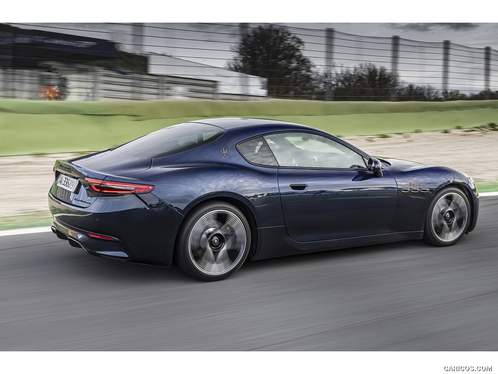 2023 Maserati GranTurismo Folgore (Color: Blu Nobile) - Rear Three-Quarter