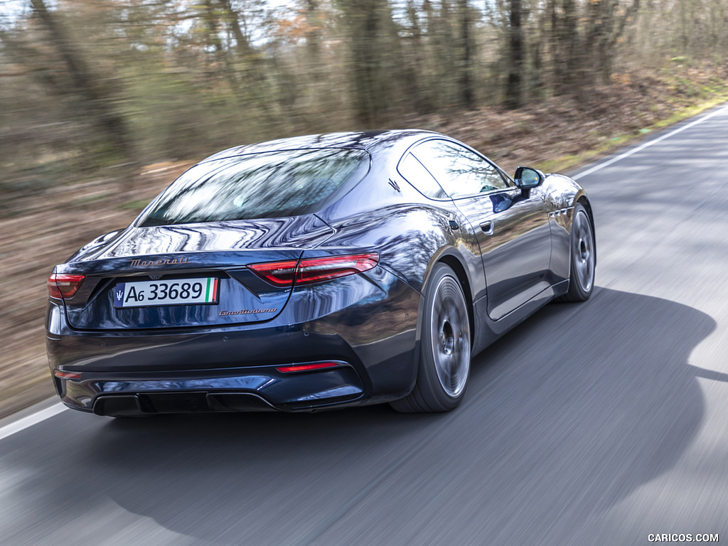 2023 Maserati GranTurismo Folgore (Color: Blu Nobile) - Rear Three-Quarter