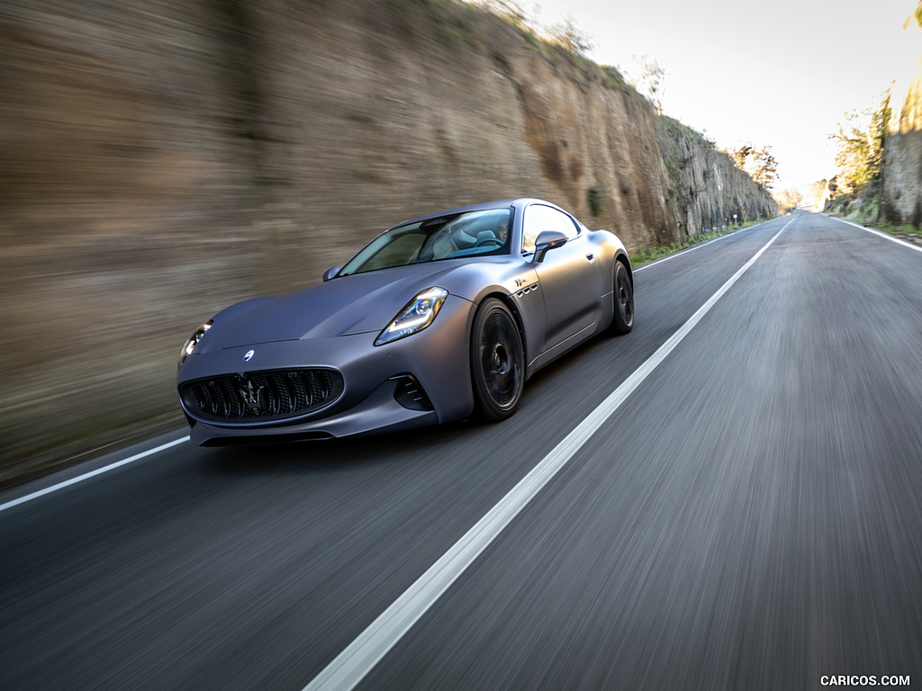 2023 Maserati GranTurismo Folgore (Color: Copper Glance) - Front