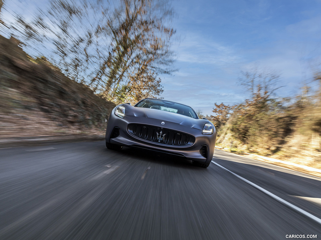 2023 Maserati GranTurismo Folgore (Color: Copper Glance) - Front