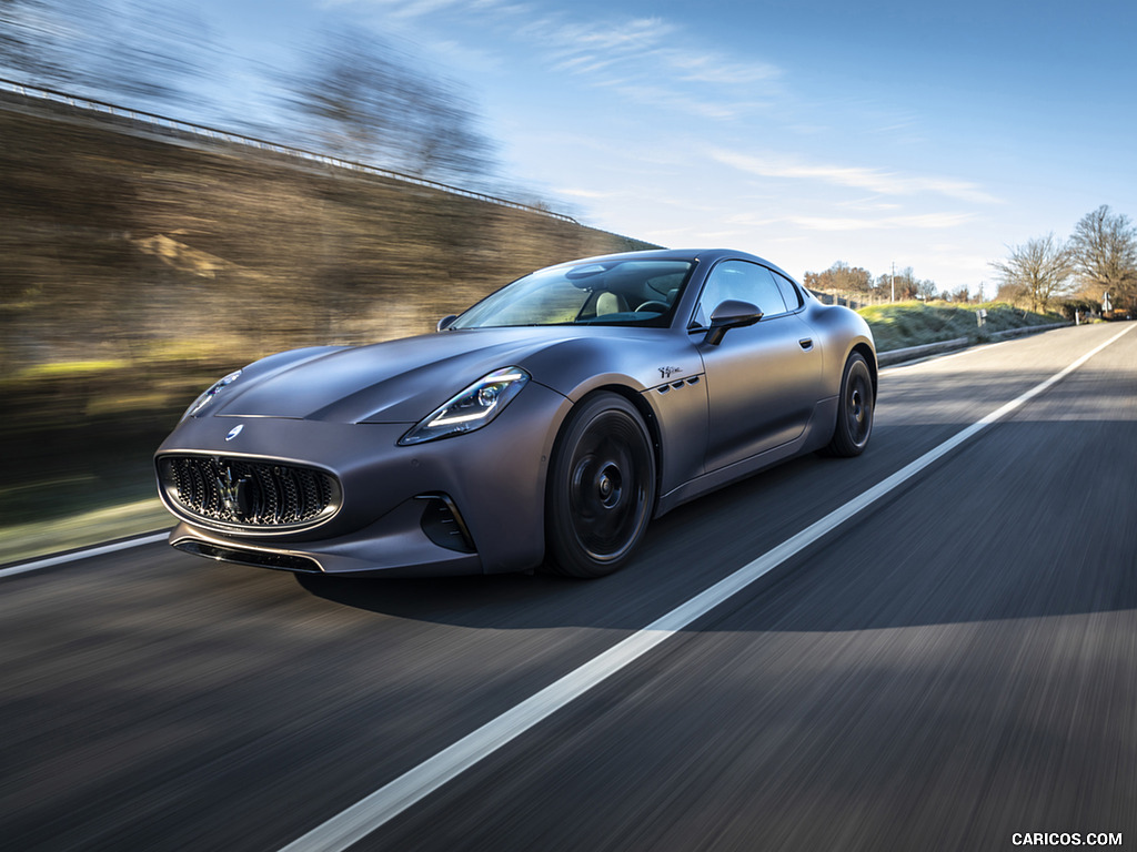 2023 Maserati GranTurismo Folgore (Color: Copper Glance) - Front Three-Quarter