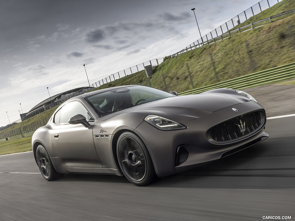 2023 Maserati GranTurismo Folgore (Color: Copper Glance) - Front Three-Quarter