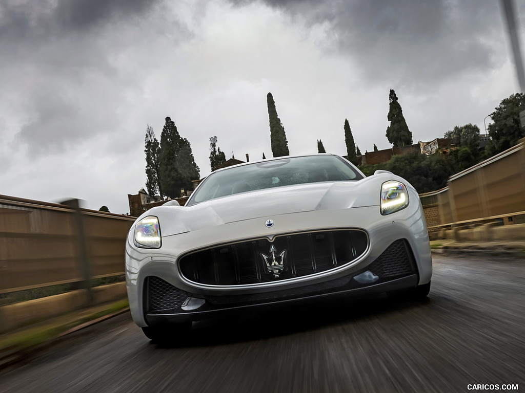 2023 Maserati GranTurismo Modena - Front