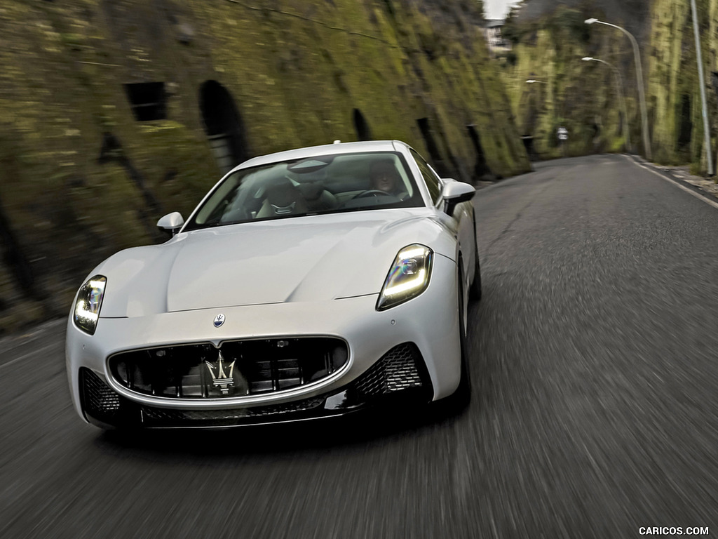 2023 Maserati GranTurismo Modena - Front