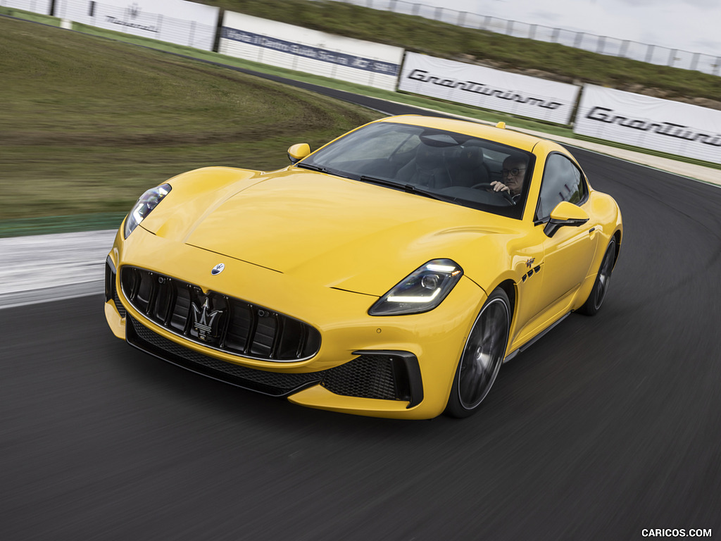 2023 Maserati GranTurismo Trofeo (Color: Giallo Corse) - Front Three-Quarter