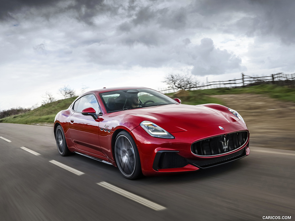 2023 Maserati GranTurismo Trofeo (Color: Rosso Gran Turismo) - Front Three-Quarter