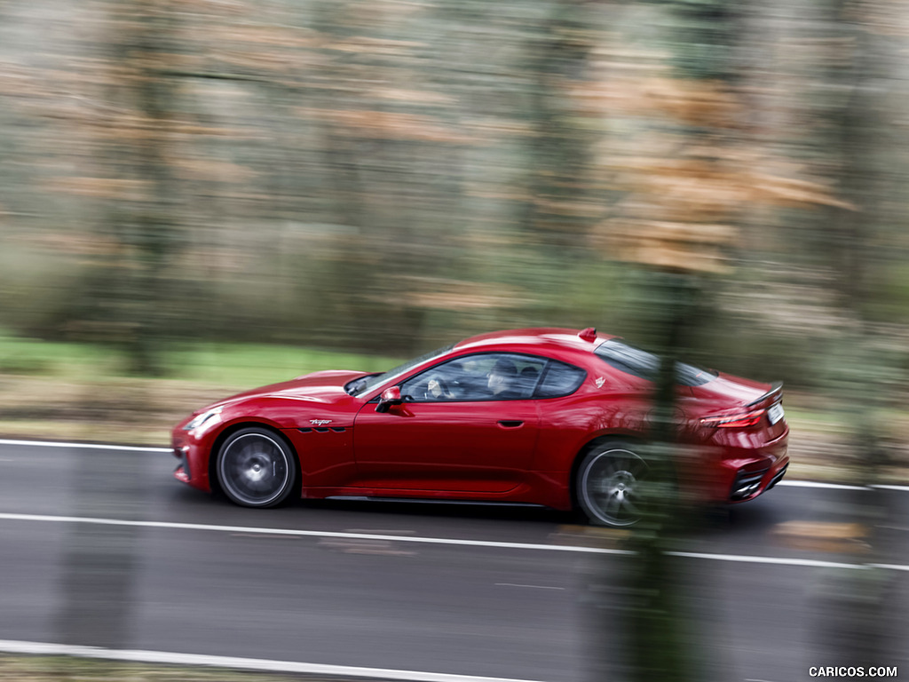 2023 Maserati GranTurismo Trofeo (Color: Rosso Gran Turismo) - Side