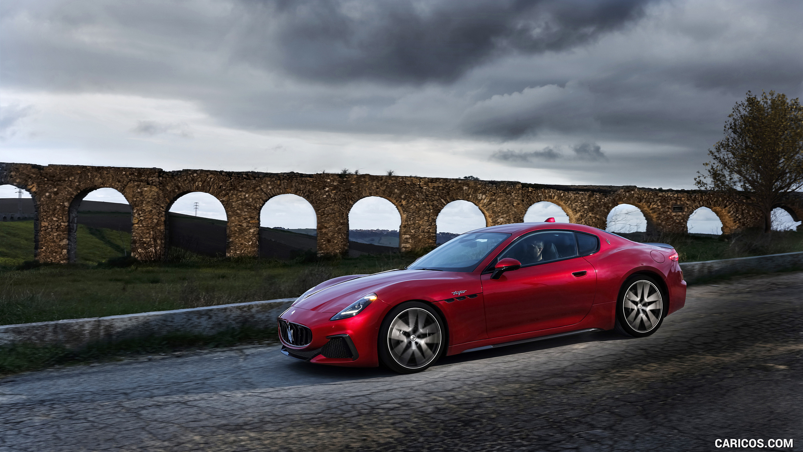 Maserati Granturismo Trofeo Color Rosso Gran Turismo Side Caricos