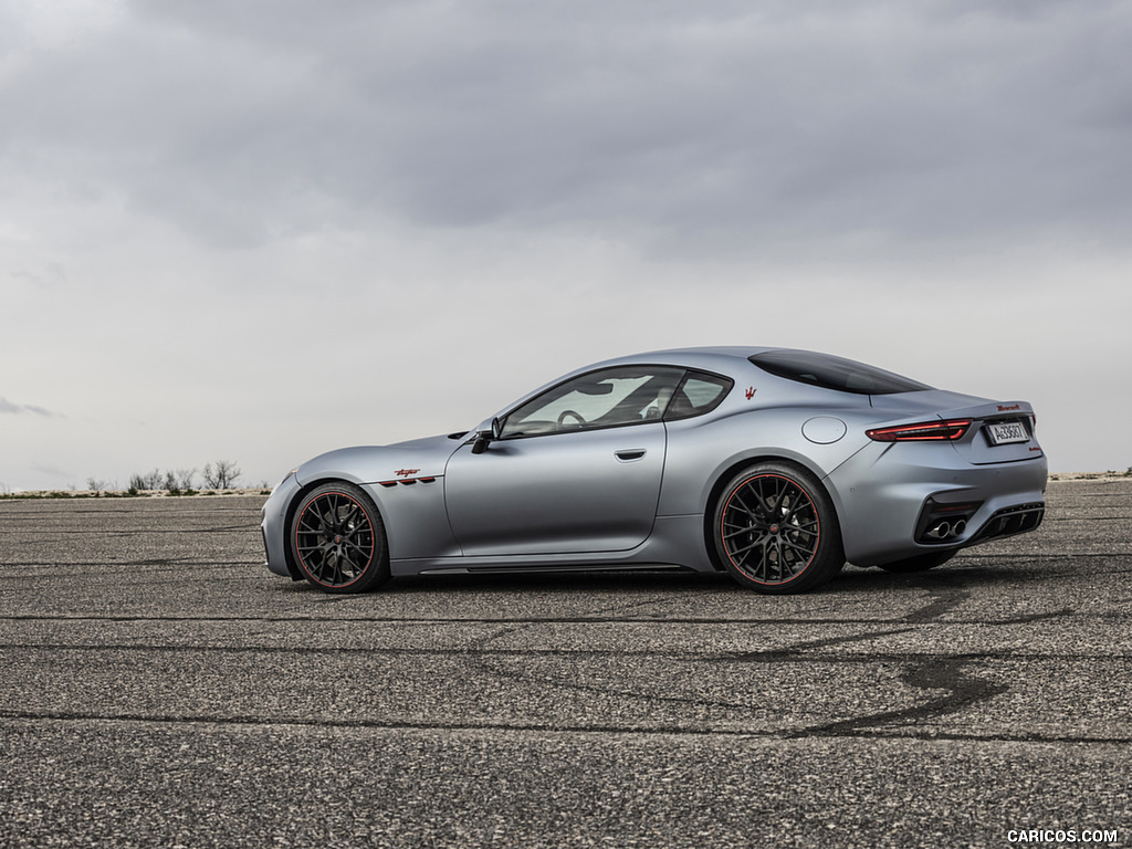 2023 Maserati GranTurismo Trofeo Prima Serie - Side