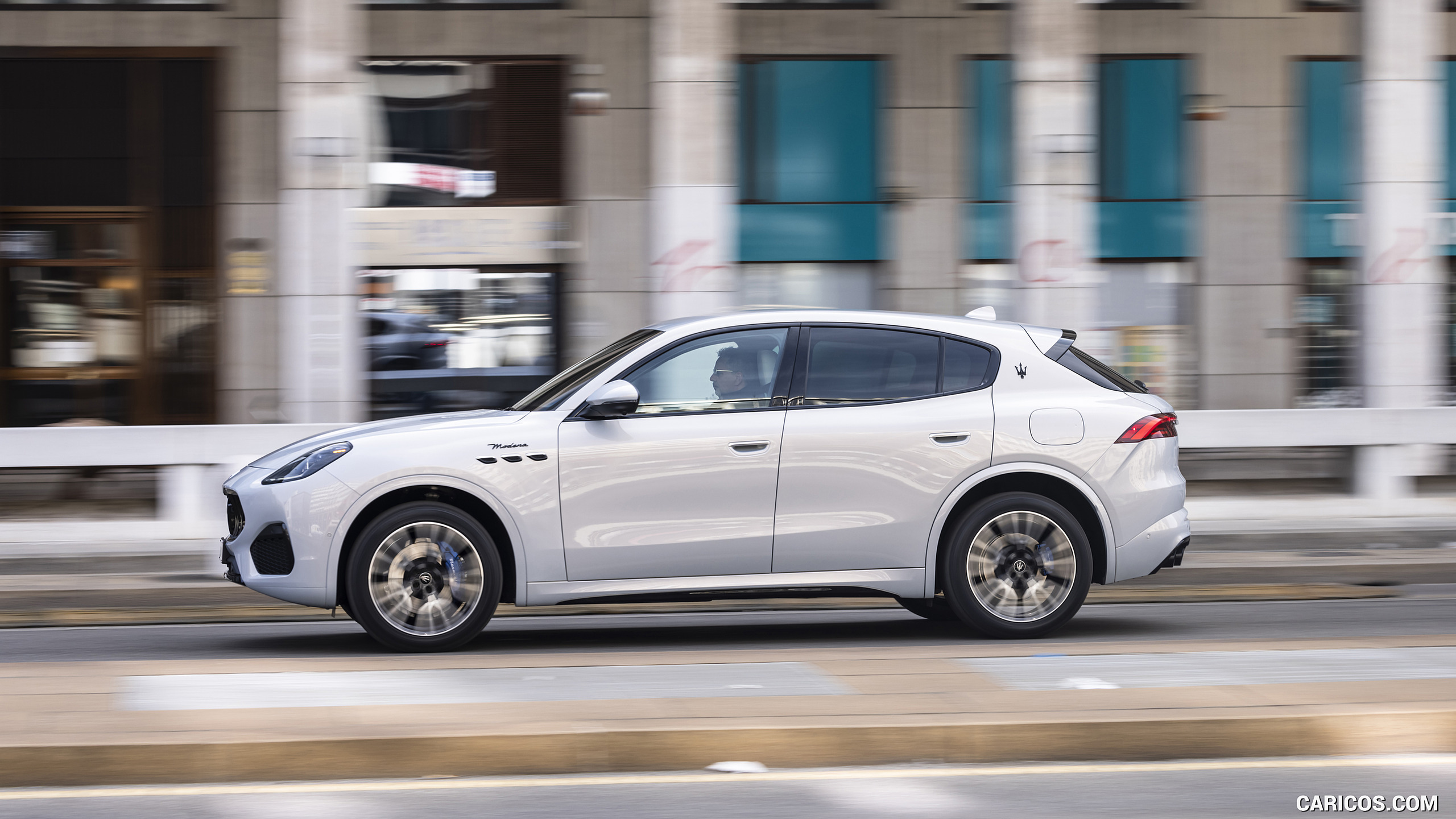 2023 Maserati Grecale Modena (Color: Grigio Cangiante) - Side, #207 of 245