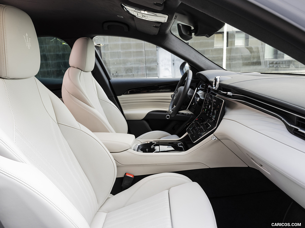 2023 Maserati Grecale Modena (Color: Grigio Cangiante) - Interior, Front Seats