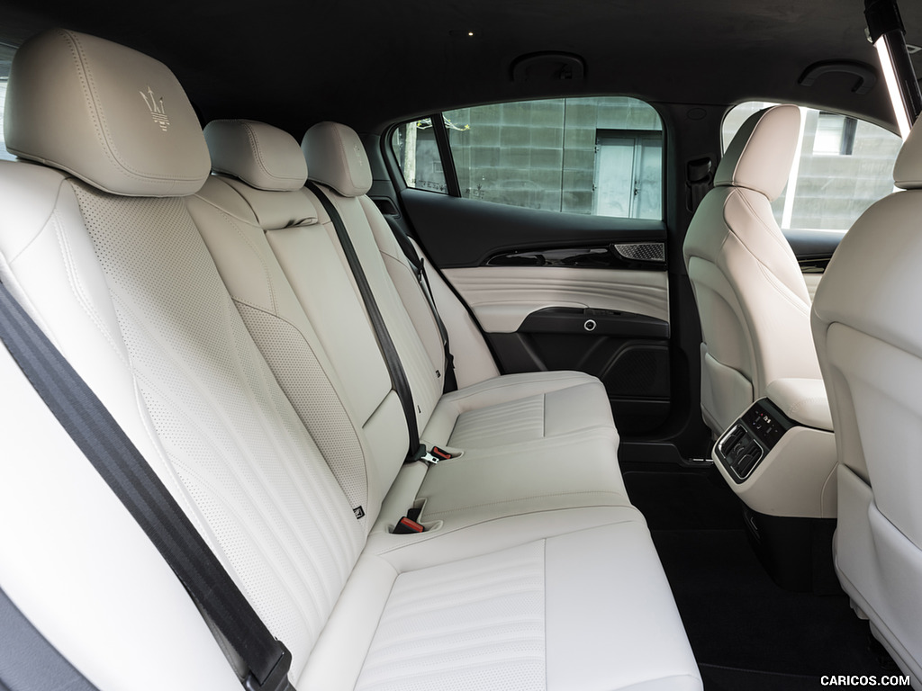 2023 Maserati Grecale Modena (Color: Grigio Cangiante) - Interior, Rear Seats