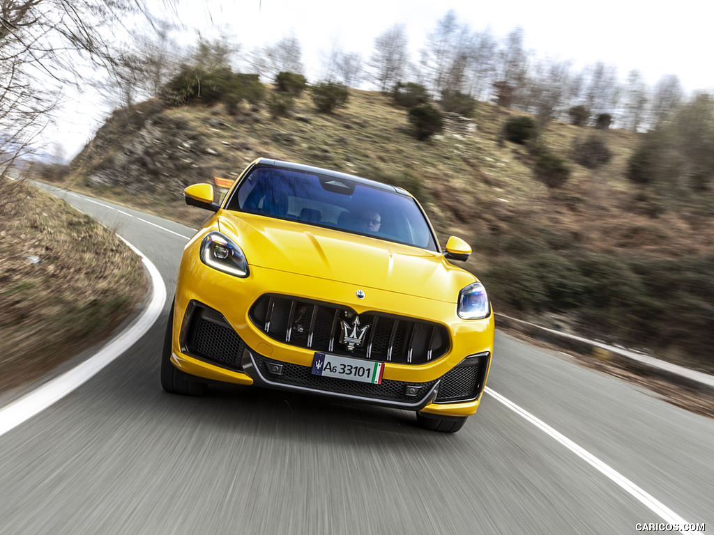 2023 Maserati Grecale Trofeo (Color: Giallo Corse) - Front