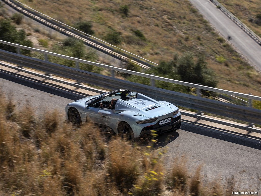 2023 Maserati MC20 Cielo (Color: Acquamarina) - Rear Three-Quarter