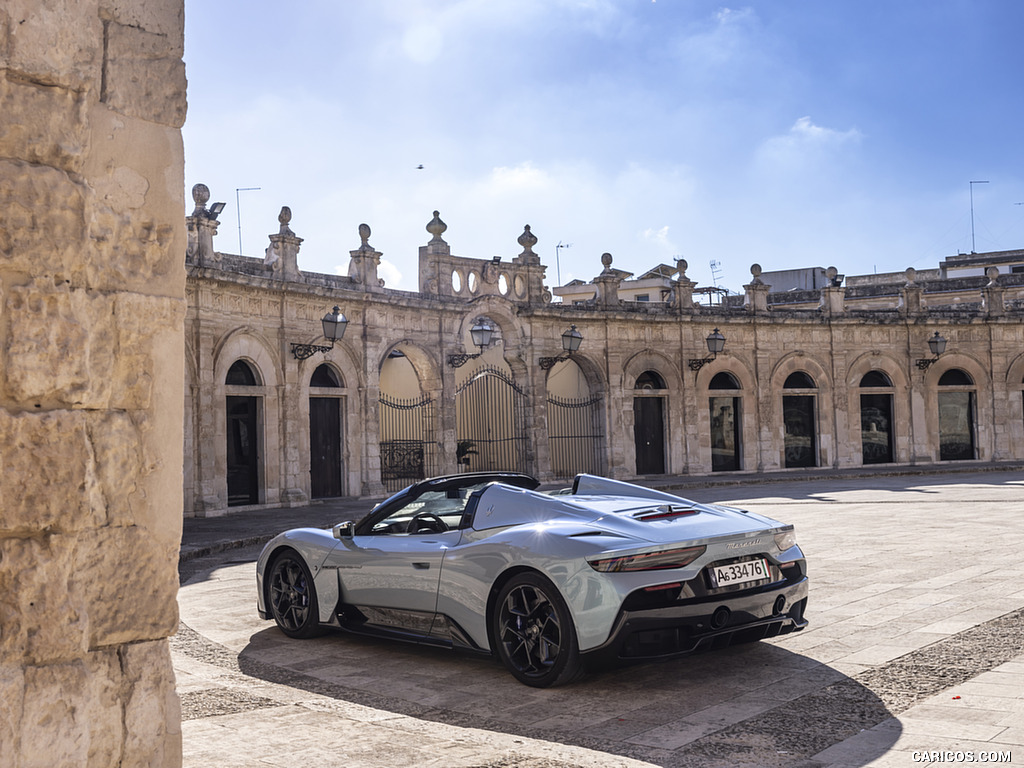 2023 Maserati MC20 Cielo (Color: Acquamarina) - Rear Three-Quarter