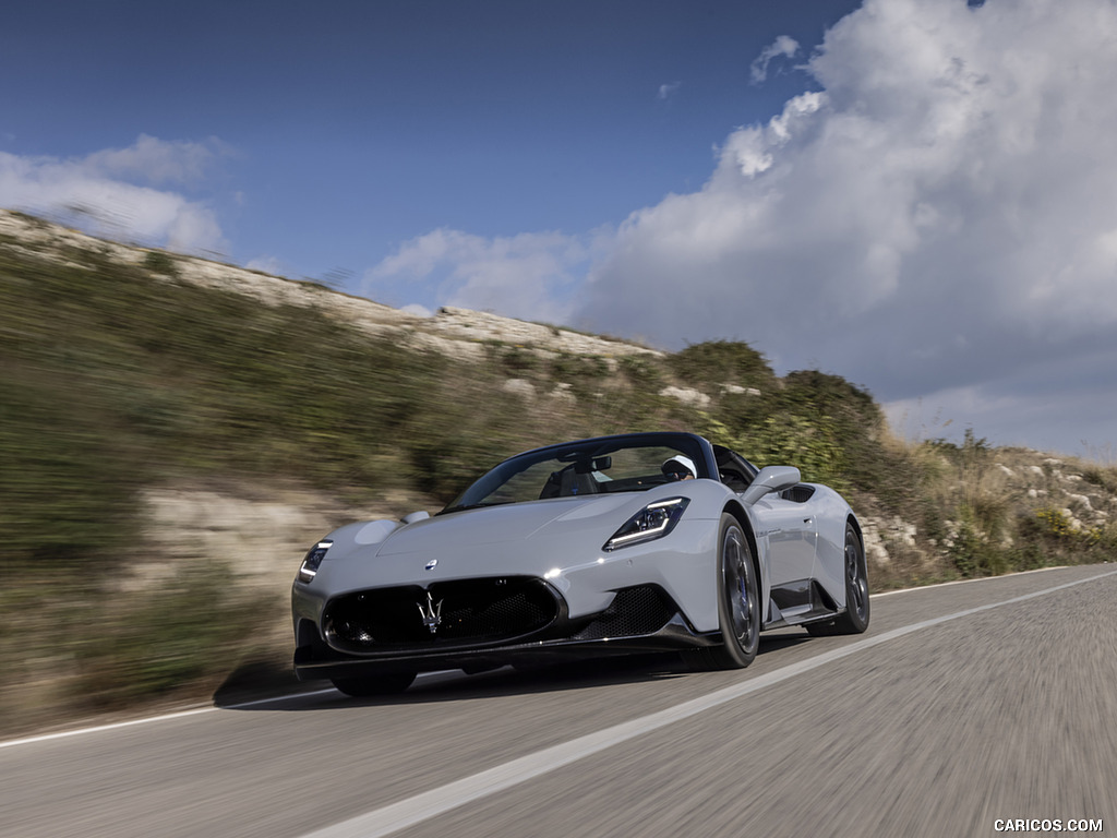 2023 Maserati MC20 Cielo (Color: Grigio Incognito) - Front