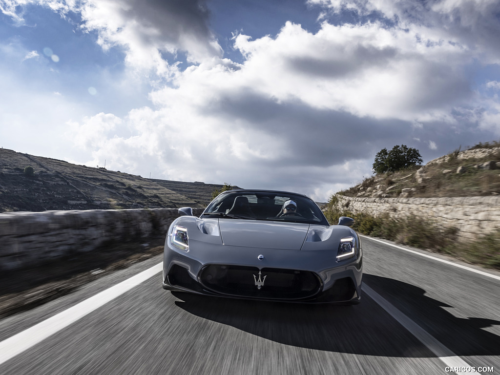 2023 Maserati MC20 Cielo (Color: Grigio Incognito) - Front