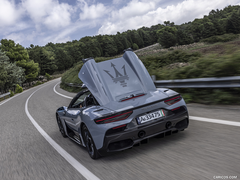 2023 Maserati MC20 Cielo (Color: Grigio Incognito) - Rear