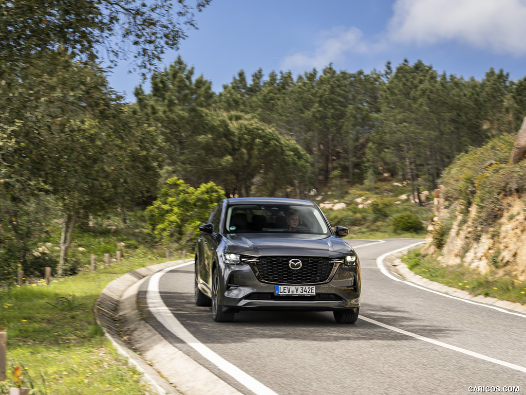 2023 Mazda CX-60 PHEV - Front