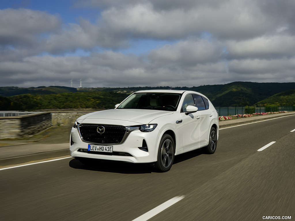 2023 Mazda CX-60 PHEV - Front Three-Quarter