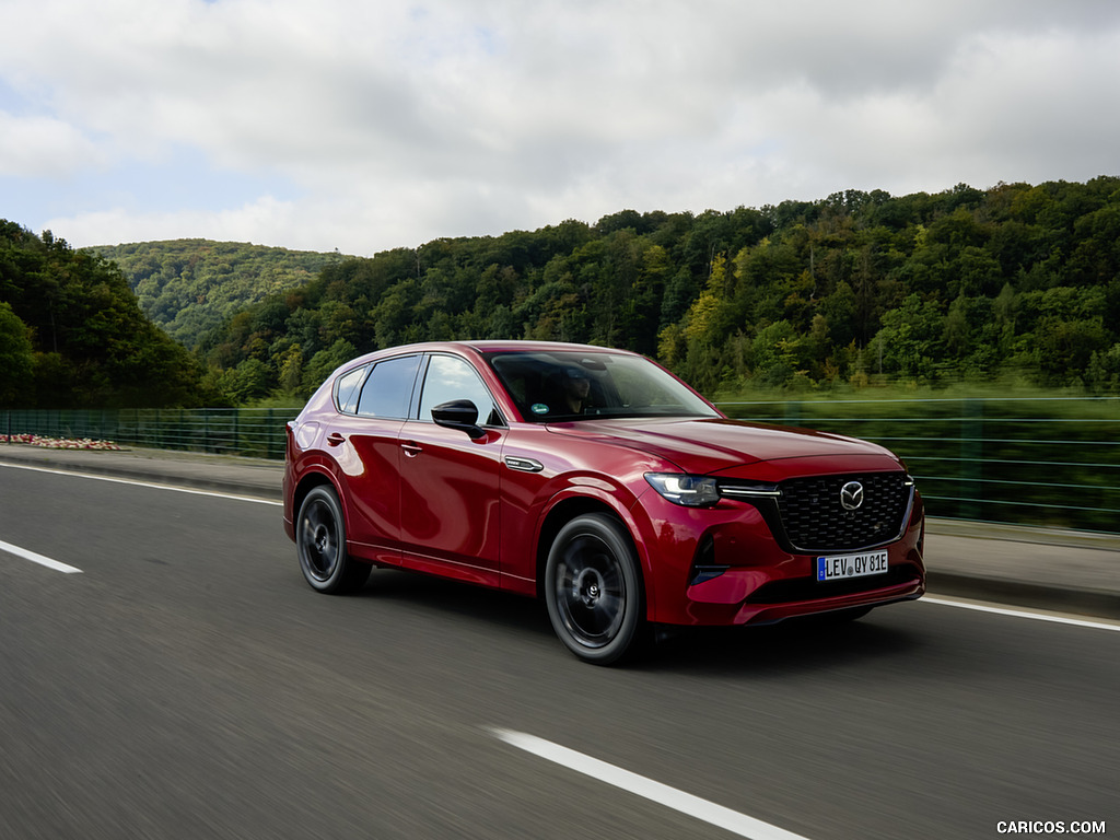 2023 Mazda CX-60 PHEV - Front Three-Quarter