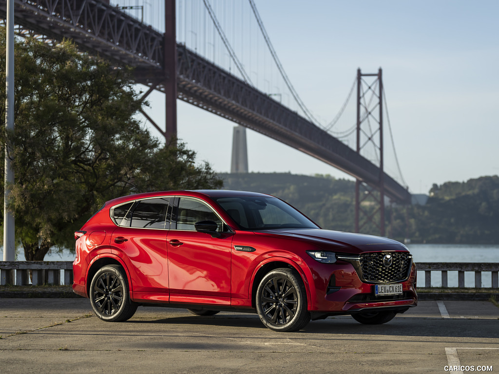 2023 Mazda CX-60 PHEV - Front Three-Quarter