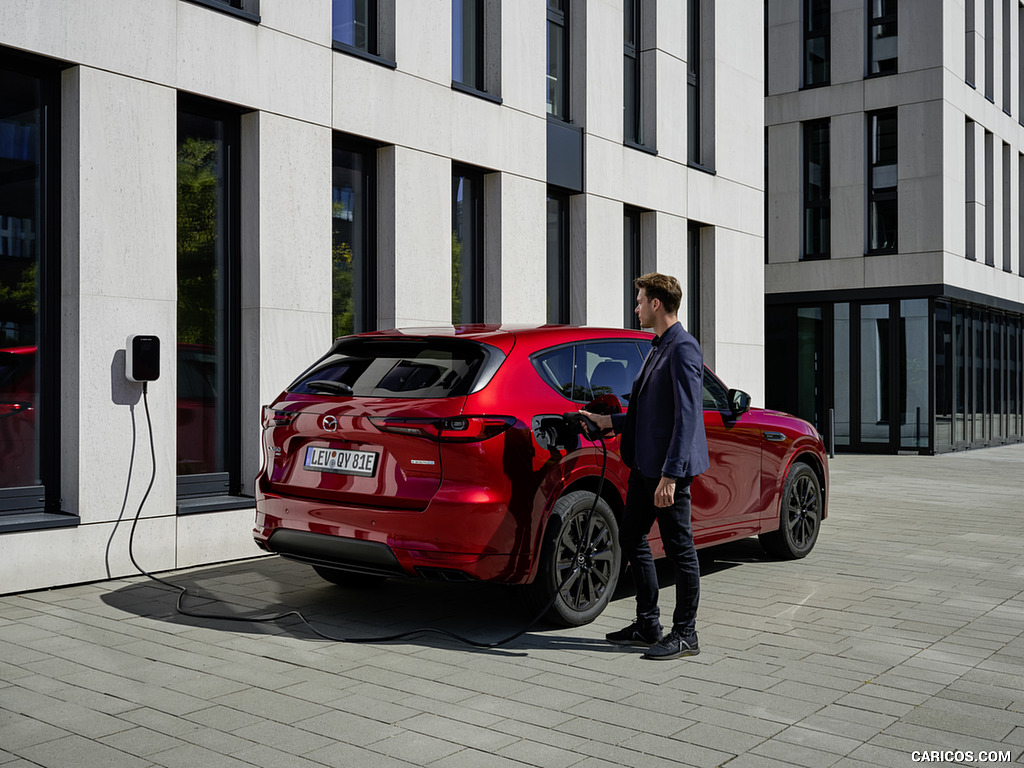 2023 Mazda CX-60 PHEV - Rear Three-Quarter