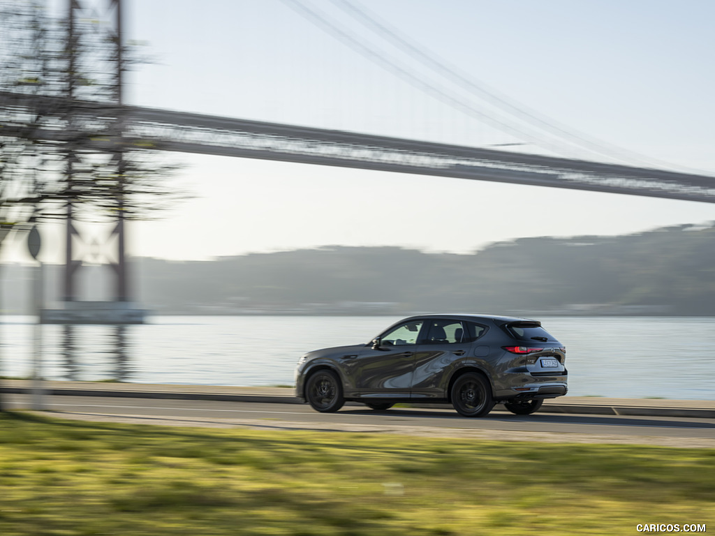 2023 Mazda CX-60 PHEV - Side