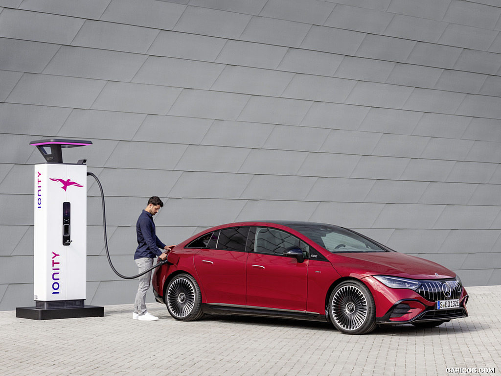 2023 Mercedes-AMG EQE 43 4MATIC (Color: MANUFAKTUR hyacinth red) - Charging