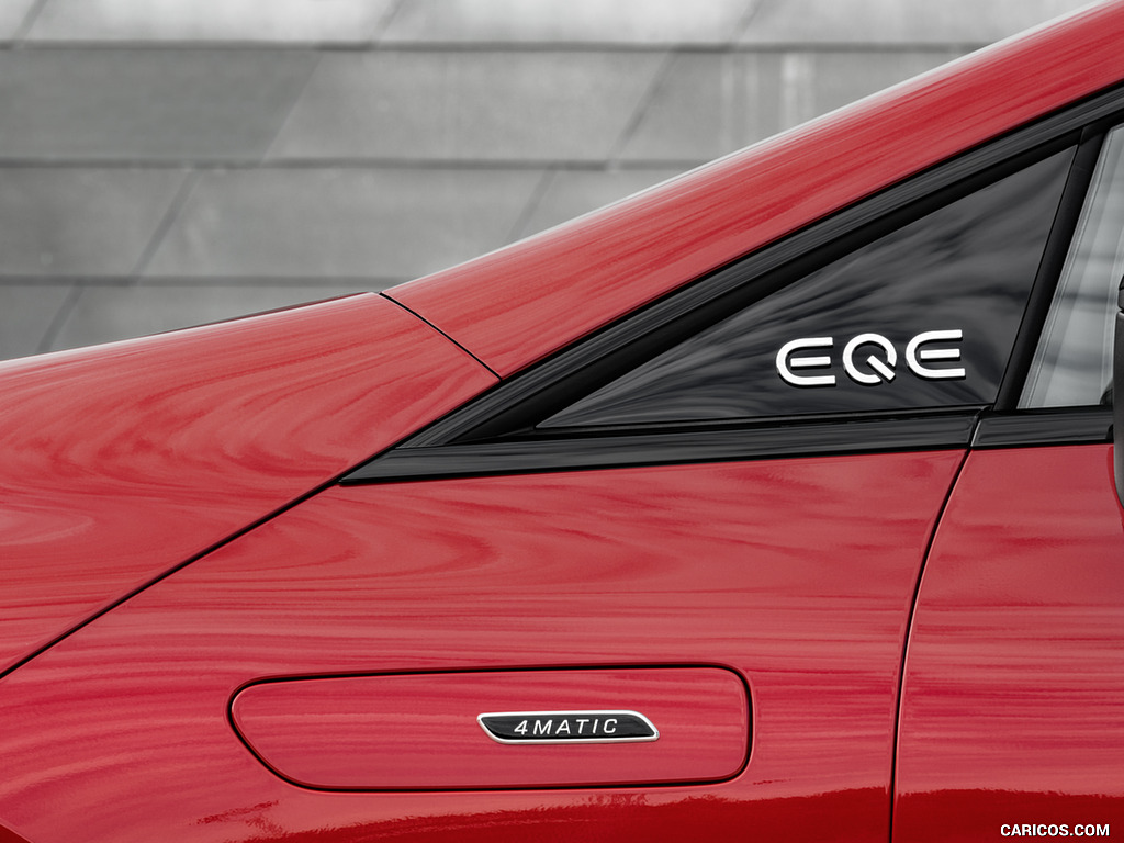 2023 Mercedes-AMG EQE 43 4MATIC (Color: MANUFAKTUR hyacinth red) - Detail