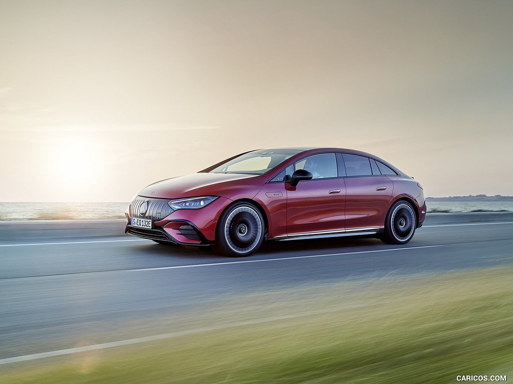 2023 Mercedes-AMG EQE 43 4MATIC (Color: MANUFAKTUR hyacinth red) - Front Three-Quarter