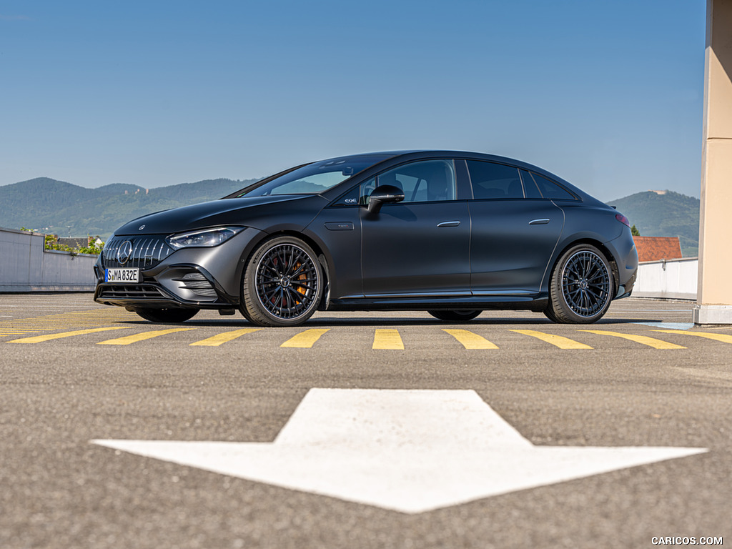 2023 Mercedes-AMG EQE 53 4MATIC+ (Color: MANUFAKTUR Graphite Grey Magno Matte) - Front Three-Quarter