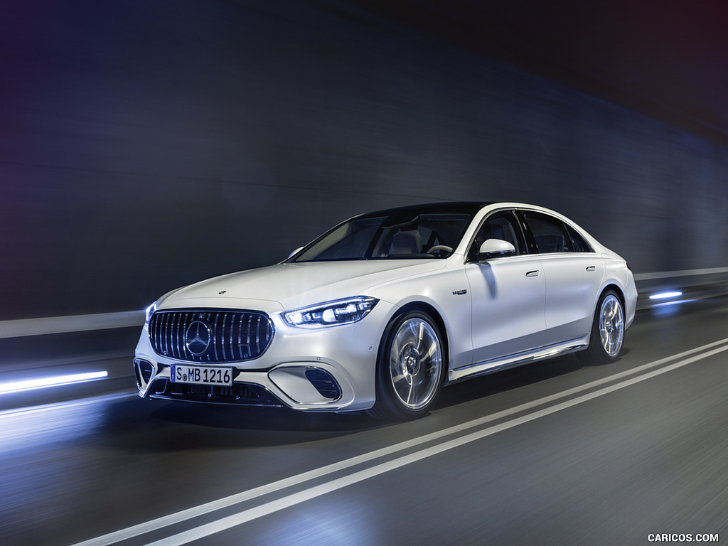 2023 Mercedes-AMG S 63 E PERFORMANCE (Color: MANUFAKTUR Cashmere White Magno) - Front Three-Quarter